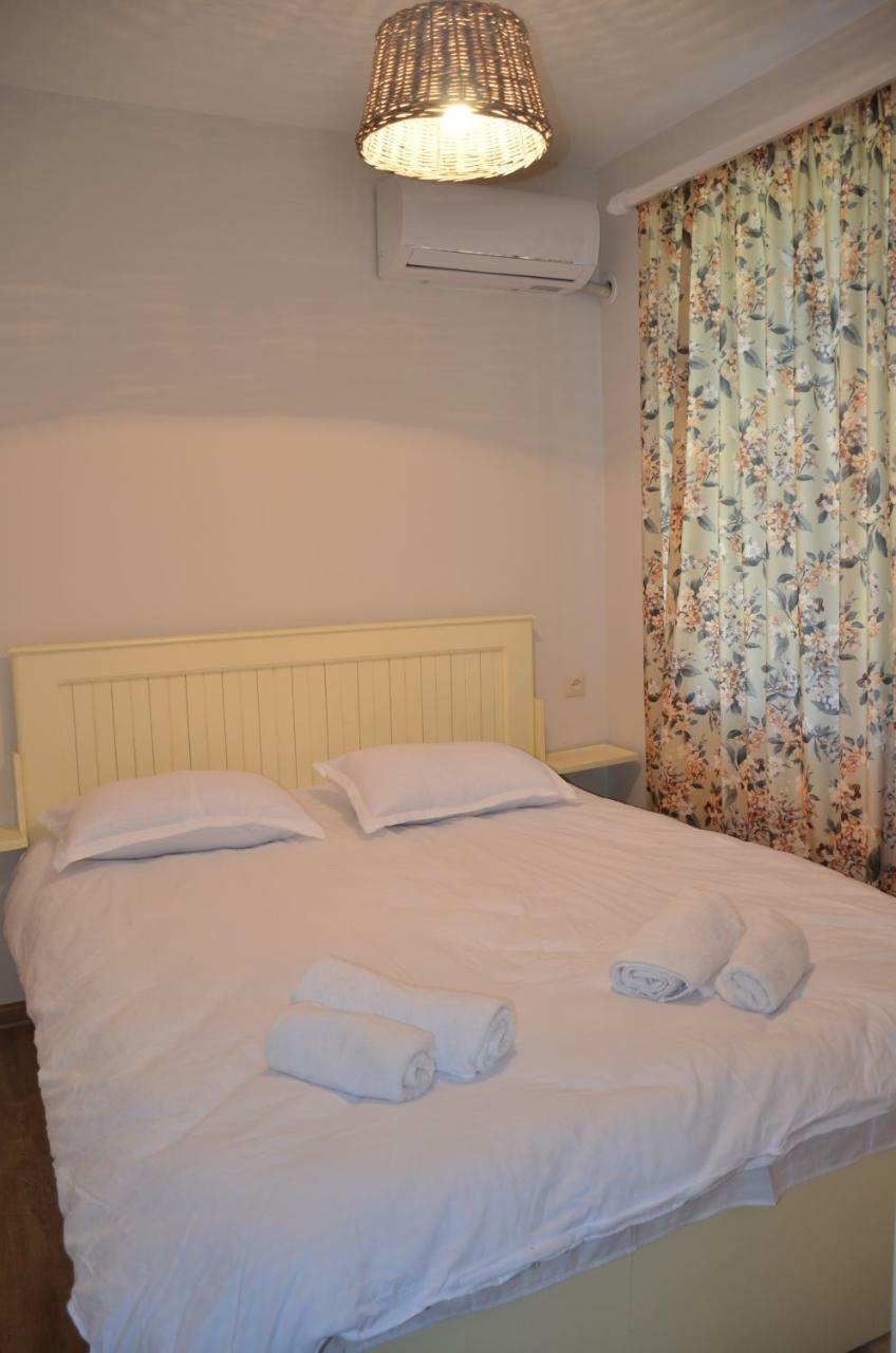 Hotel Mebo House Kutaisi Esterno foto
